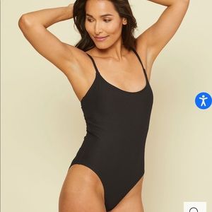 Andie Amalfi Ribbed One-piece swimsuit